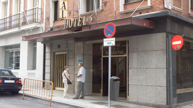 Senorial Hotel Madrid Exterior photo
